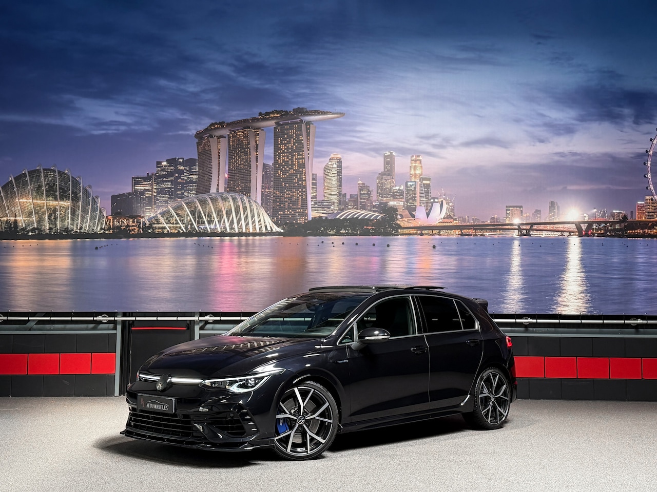 Volkswagen Golf - 8 2.0 TSI R 4Motion Performance MILLTEK|Leder|HUD|H/K|Memory - AutoWereld.nl