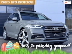 Audi Q5 - 55 TFSIe Quattro S-line Pano|Luchtvering|Adaptive Cr