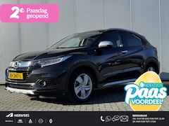 Honda HR-V - 1.5 i-VTEC Executive / Open dak / Trekhaak / Winter en Zomer Set /