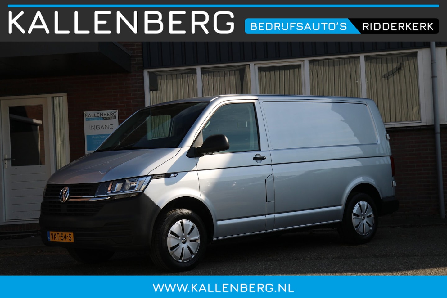 Volkswagen Transporter - 2.0 TDI L1H1 / Trekhaak / 3 zits / Cruise / Airco - AutoWereld.nl