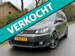 Volkswagen Touran - 2.0 TDI Highline R-Line |7-Persoons + Pano + DSG + Led + Navi + Cruise Nu € 9.975,
