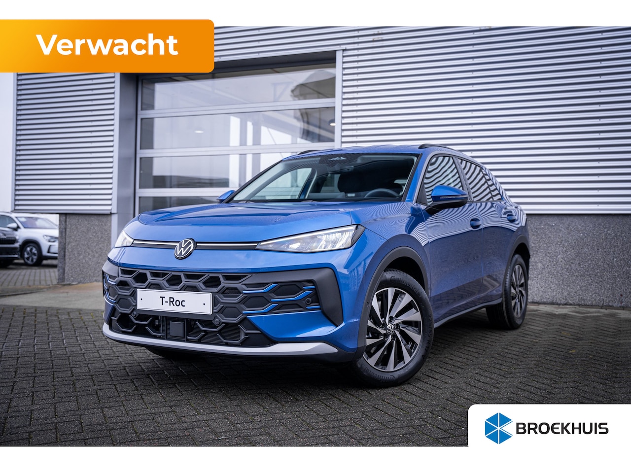 Volkswagen T-Roc - Life First Edition | 'App-Connect' draadloze smartphone integratie | Automatische afstands - AutoWereld.nl