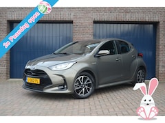 Toyota Yaris - 1.5 Hybrid Automaat Dynamic | Camera | Keyless | Navigatie | Carplay/Android Auto | NAP |