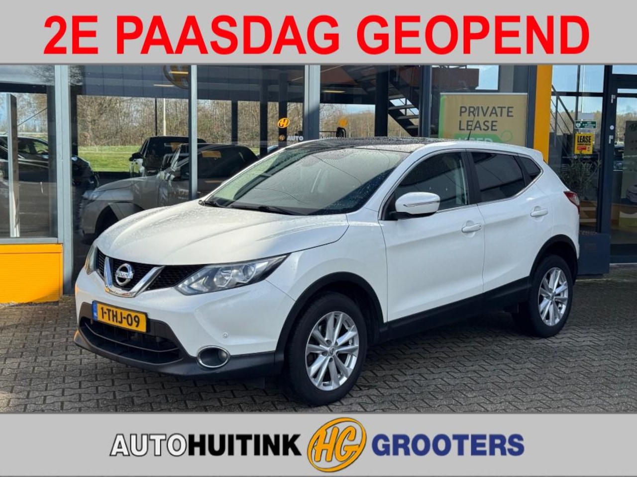 Nissan Qashqai - 1.2 Connect Edition - panoramadak - camera - trekhaak - AutoWereld.nl