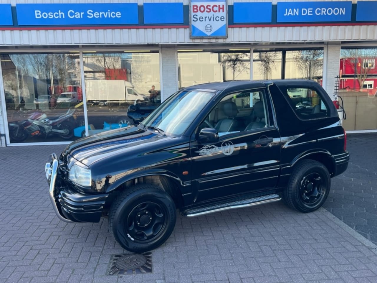 Suzuki Grand Vitara - 1.6 CABRIO Afneembare Top APACHE NL auto 4x4 #FUN - AutoWereld.nl