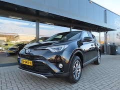 Toyota RAV4 - 2.5 HYBRID AWD Dynamic Ecc Navi Camera Trekhaak 2016