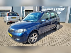 Mazda 2 - 2 1.4i 16V AUTOMAAT met nieuwe APK