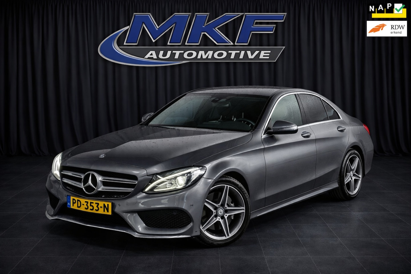 Mercedes-Benz C-klasse - 180 CDI 2017 AMG ECC/PDC/LEDER/EURO6! - AutoWereld.nl