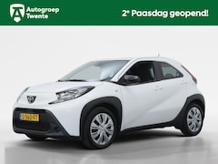 Toyota Aygo X - 1.0 VVT-i MT Play | Carplay | All Seasons | Achteruitrijcamera |