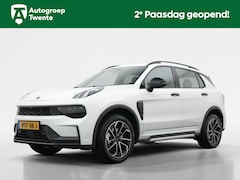 Lynk & Co 01 - 1.5 Core | Trekhaak | Navigatie | Camera | Cruise control