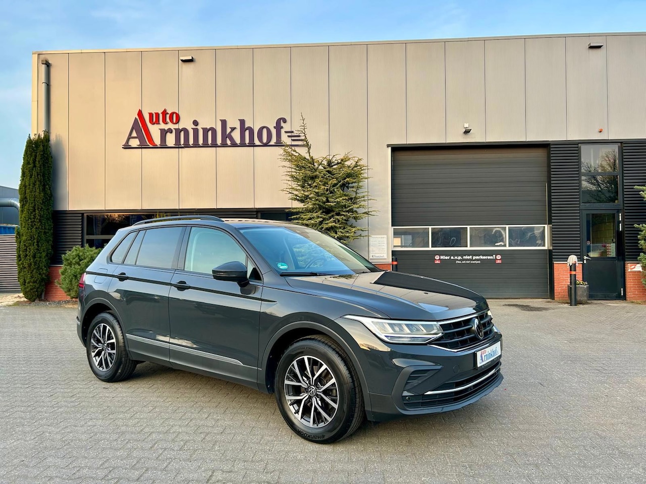 Volkswagen Tiguan - 1.5 TSI Life 1.5 TSI Life - AutoWereld.nl