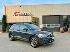 Volkswagen Tiguan - 1.5 TSI Life