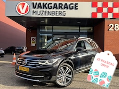 Volkswagen Tiguan - 1.4 TSI eHybrid Business+ // PANO SCHUIF-DAK // IQ-Light // ADAPTIVE CRUISE // AFN. TREKHA