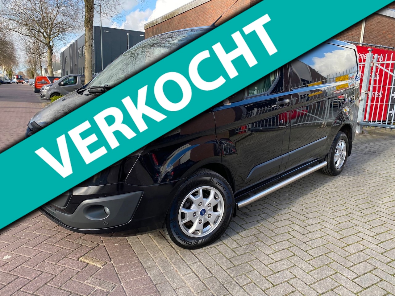 Ford Transit Custom - 270 2.2 TDCI * 1e Eigenaar * 170.314 KM NAP * Airco * Camera * Navigatie * PDC * Stoelverw - AutoWereld.nl