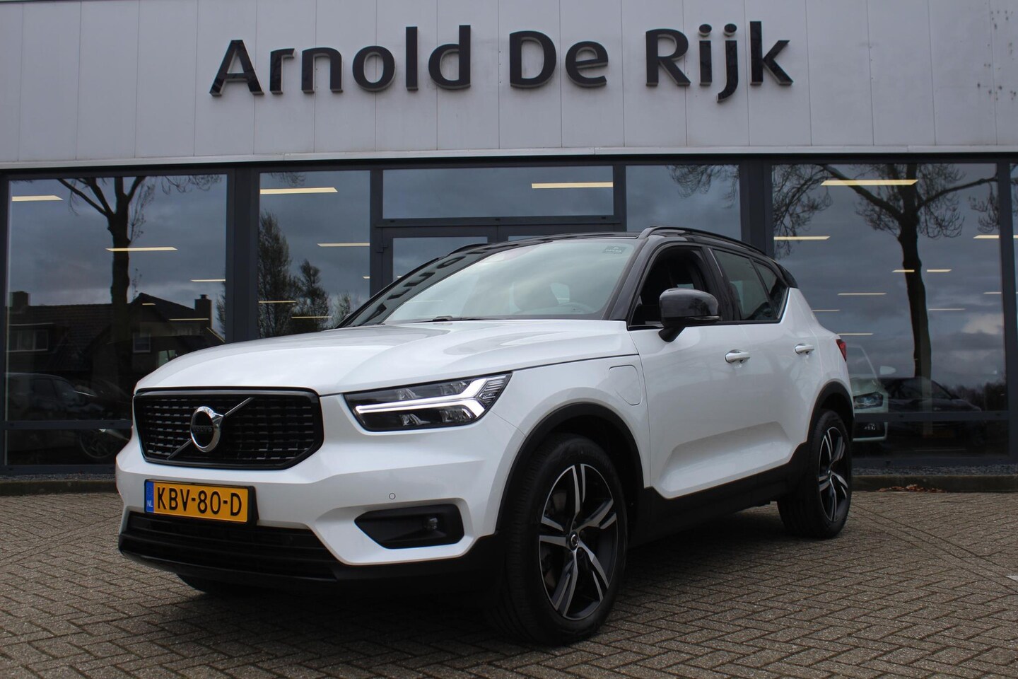 Volvo XC40 - 1.5 T4 Recharge Inscription 1.5 T4 Recharge Inscription - AutoWereld.nl