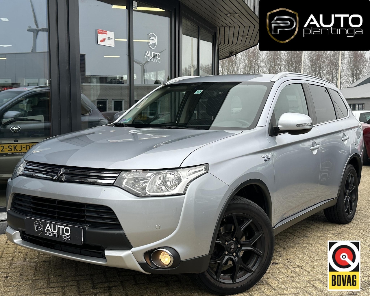 Mitsubishi Outlander - 2.0 PHEV Business Edition 171PK | AWD | VOLLEDIG DEALERONDERHOUDEN | NL AUTO | Zeer Nette - AutoWereld.nl