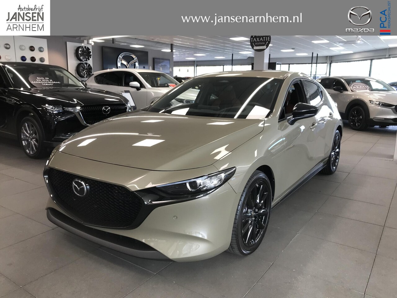 Mazda 3 - E-Skyativ-G 140 Nagisa , Nieuwe Auto, 10 KM, Voorraadvoordeel € 3.000,-, Automaat, Leer, 1 - AutoWereld.nl