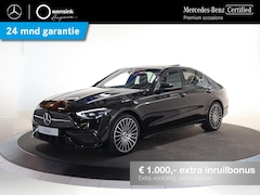 Mercedes-Benz C-klasse - 300e Business Solution AMG | Panoramaschuifdak | Nightpakket | Digital Light | 19" LM velg