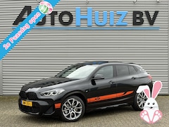 BMW X2 - sDrive20i High Executive M Sport Mesh Edition Panoramadak 19 Inch M Sportzetels DAB Carpla