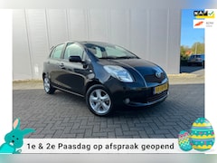 Toyota Yaris - 1.3 VVTi Luna|KEYLESS|KLIMA|APK|LMV|5DRS|TRKHK