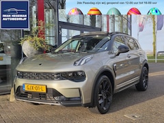 Lynk & Co 01 - 1.5 | UNIEKE KLEUR | Lederen bekleding | Panoramadak | Navigatie | Apple Carplay | Cruise