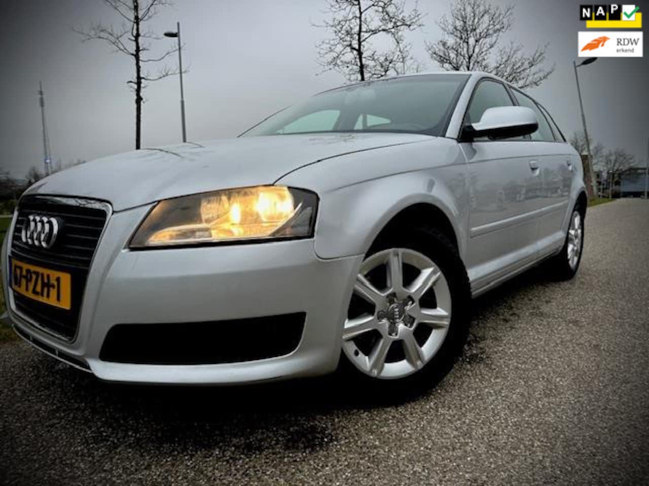 Audi A3 Sportback - 1.2 TFSI Ambiente Pro Line 1.2 TFSI Ambiente Pro Line, AUTOMAAT,LEER, NAVI,NIEUWE APK,NAP - AutoWereld.nl