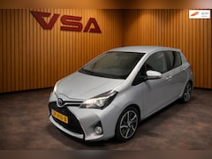 Toyota Yaris - 1.5 Hybrid Lease Limited Bi-Tone