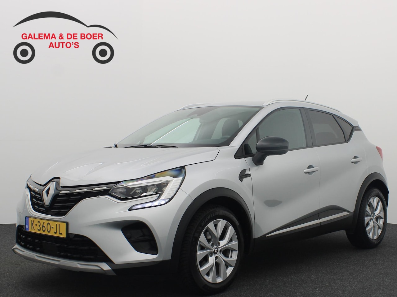 Renault Captur - 1.0 TCe 90 Zen CAMERA / NAVI / AIRCO / FULL LED / PDC / BLUETOOTH / CRUISE / DAB+ / NL-AUT - AutoWereld.nl
