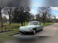 Citroën DS - D Super 5. Your Classic Car-SOLD