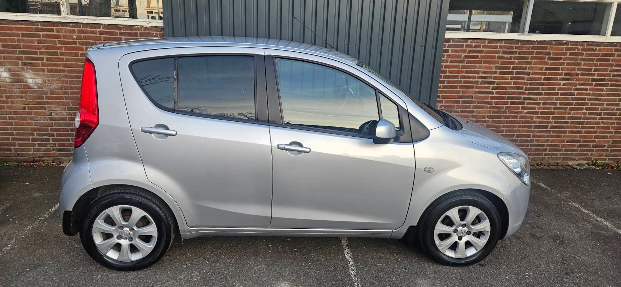 Opel Agila - 1.2 Enjoy