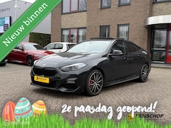 BMW 2-serie Gran Coupé - 220i M Sport Panodak Kuipstoelen Harman Kardon Virtaul Navi Carplay Camera