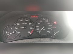 Peugeot 206 - 1.1 XR