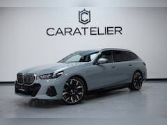 BMW 5-serie Touring - 530e M Sport / M Multifunct Zetels / Bowers & Wilkins / Pano / 21 Inch
