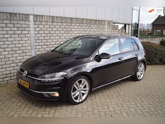 Volkswagen Golf - 1.5 TSI Comfortline Business Autom Alcantara Sportst Stoelverw Adapt Cruise Clima Apple Ca