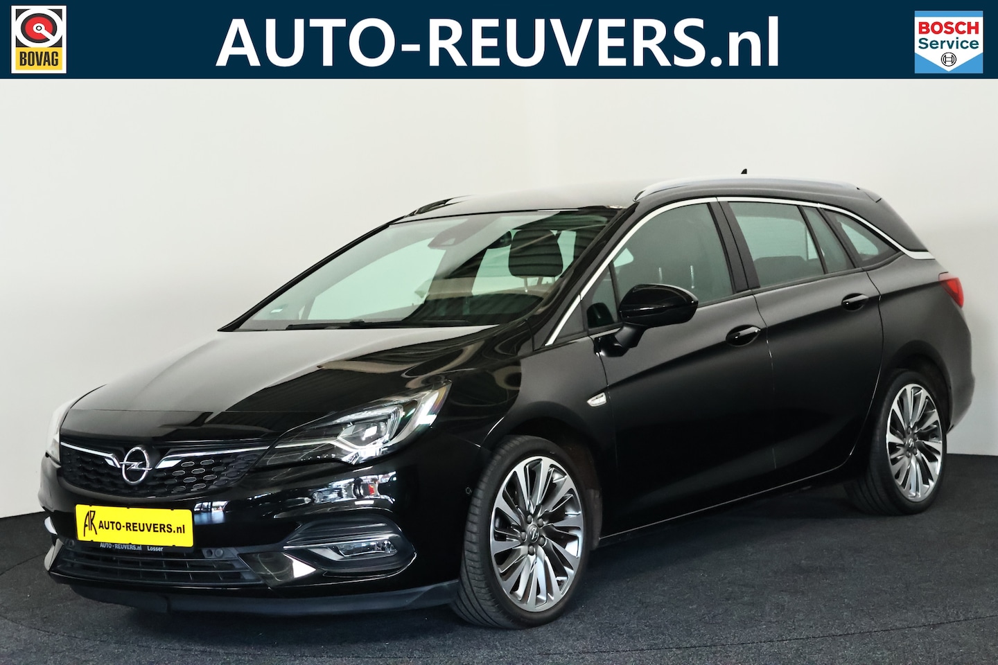 Opel Astra Sports Tourer - 1.2 Ultimate 145pk / LED Matrix / Navi / CarPlay / Cam - AutoWereld.nl