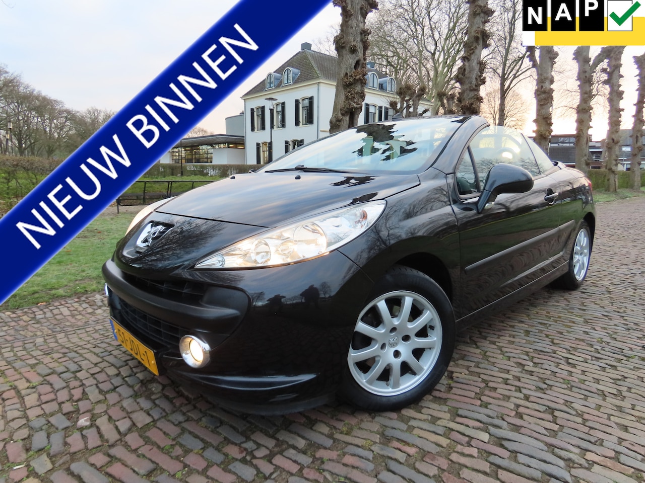 Peugeot 207 CC - 1.6 VTi Airco Leer Navigatie Bleutooth Windscherm LM Velgen***Apk t/m 8-5-2027*** - AutoWereld.nl