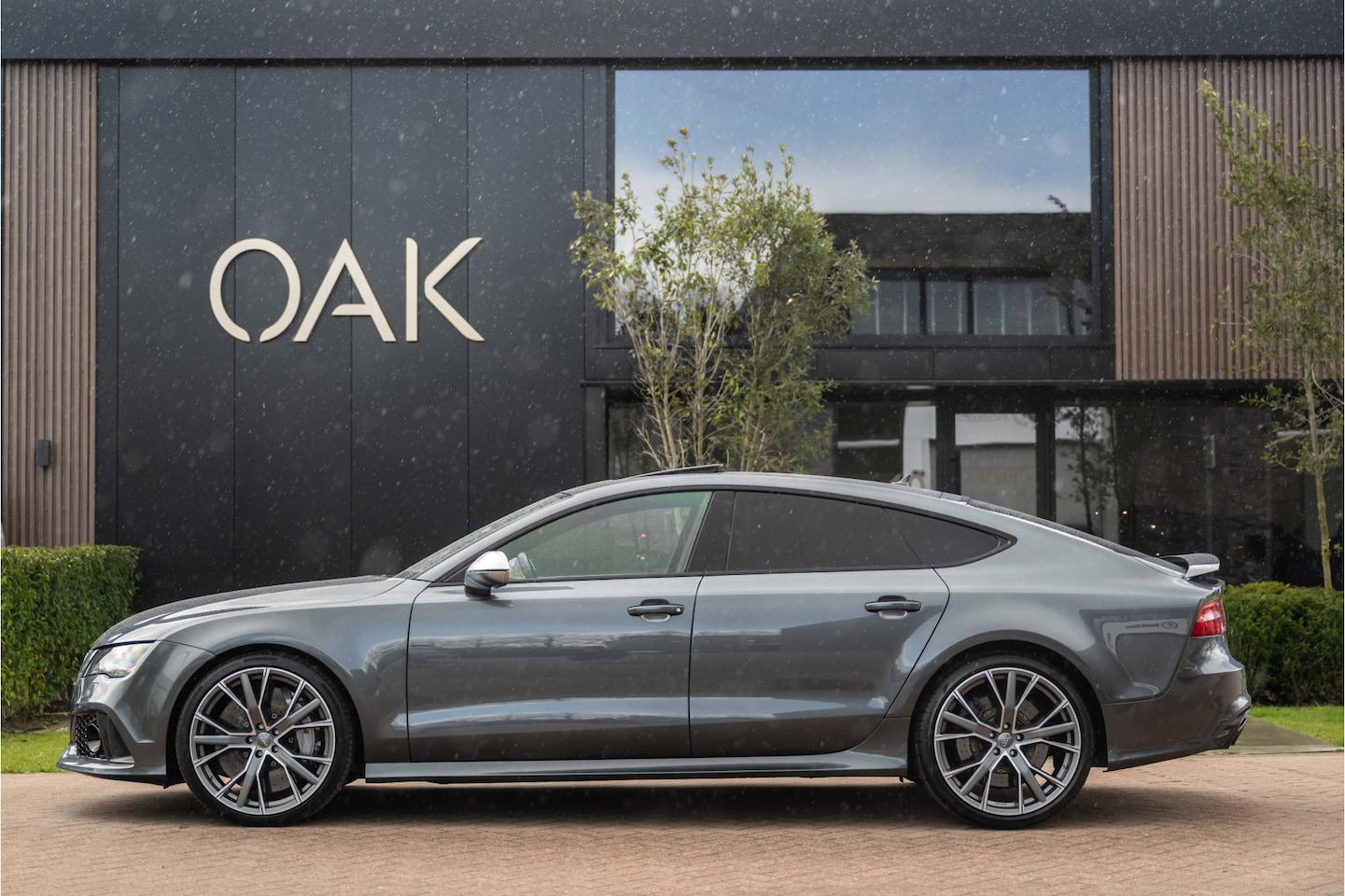 Audi A7 Sportback - 4.0 TFSI RS 7 | Navi | Leder | Memory | Schuifdak | B&O | Keramisch | Daytona Grijs - AutoWereld.nl
