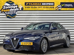 Alfa Romeo Giulia - 2.0 TURBO 200pk Aut B-Tech Business Edition | Parkeercamera | Stoel/stuurverwarming | Memo