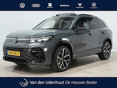 Volkswagen Tiguan - 1.5 TSI eHybrid 272pk PHEV R-Line Business Trekhaak | Pano | Black Style | 20" | Matrix |