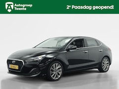 Hyundai i30 Fastback - 1.0 T-GDI Premium | Trekhaak | Navigatie | Camera