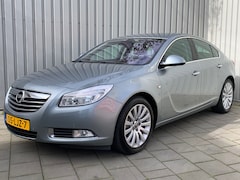 Opel Insignia - 2.0 T Cosmo 4x4|Navigatie|Carplay|Climate Control|