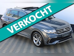 Volkswagen Tiguan - 1.5 TSI DSG R-Line Pano Trekhaak Carplay