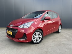Hyundai i10 - 1.0i Comfort AIRCO CRUISE NAVI CARPLAY NL AUTO