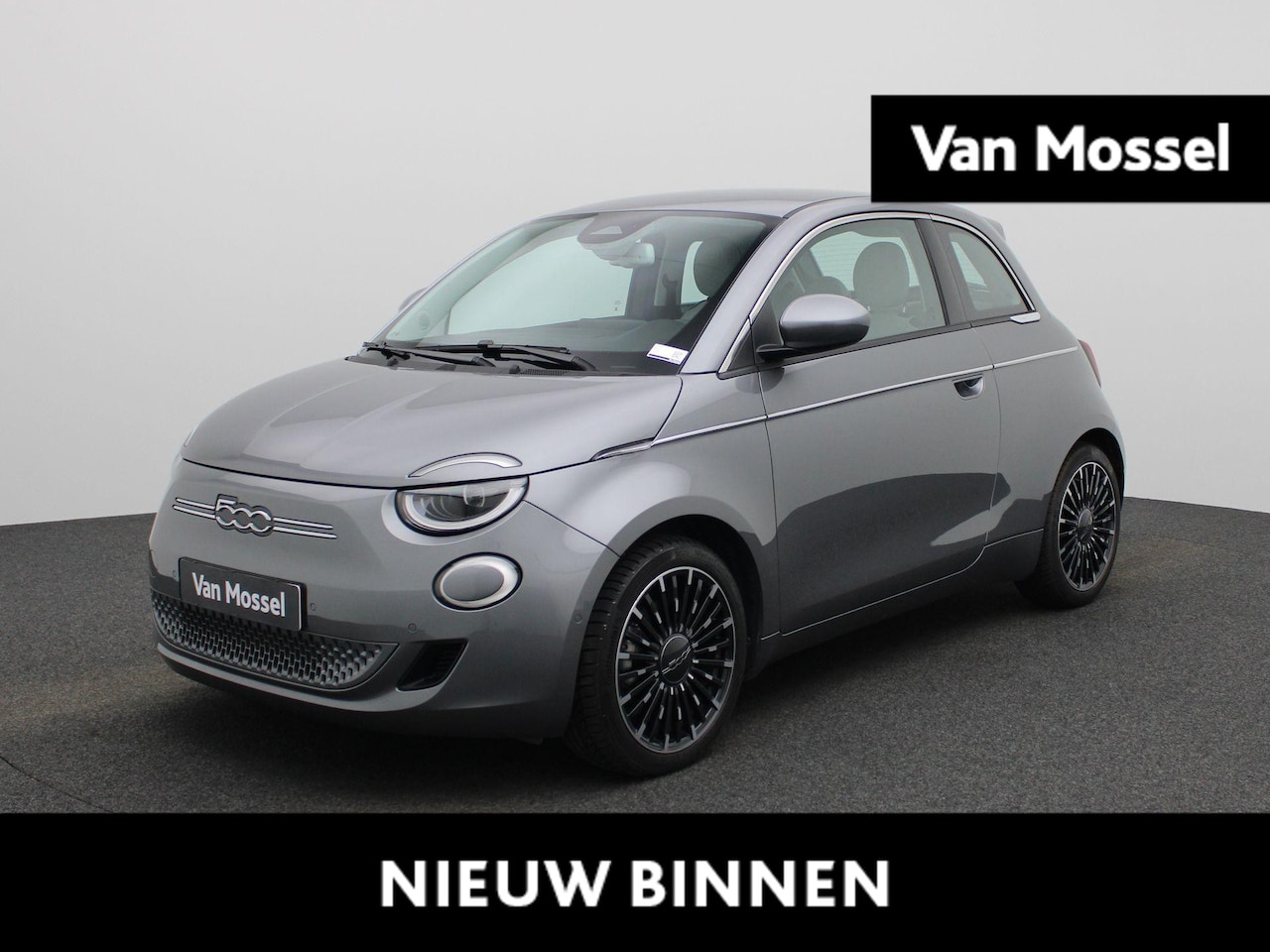 Fiat 500 - 500e 42 kWh La Prima | Climate Control / ECC | Licht metalen velgen 17 inch | Cruise contr - AutoWereld.nl