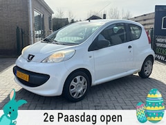 Peugeot 107 - 1.0-12V XR