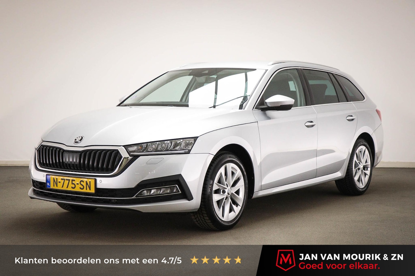 Skoda Octavia Combi - 1.0 TSI Business Edition Plus | LED | STOELVERWARMING | DAB | DRAADLOZE LADER | TREKHAAK - AutoWereld.nl