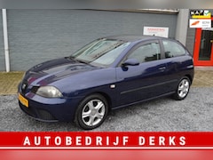 SEAT Ibiza - 1.4-16V Trendstyle Airco Stuurbekrachtiging Jaar APK