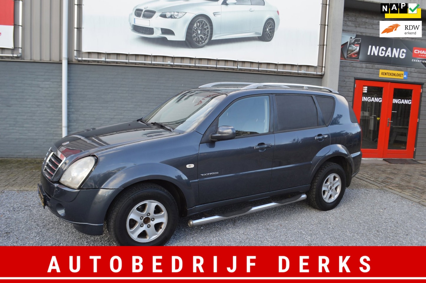 SsangYong Rexton - RX 270 Xdi 4x4 Airco Grijs Kenteken Trekhaak 3500 KG Trek gewicht - AutoWereld.nl