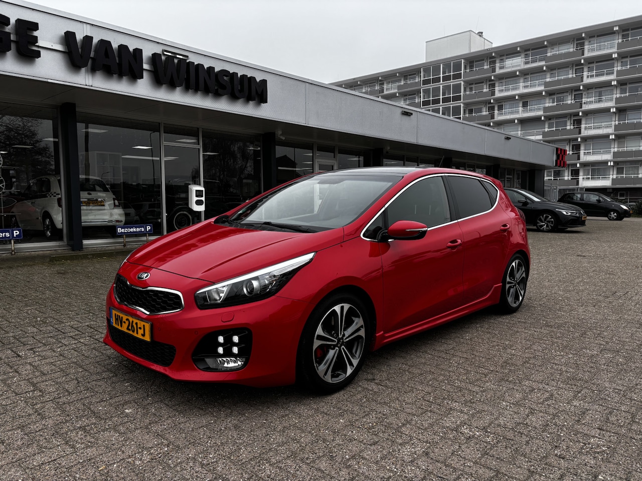 Kia Cee'd - 1.0 T-GDi GT-Line 120PK Pano/Schuifdak Navi Acamera Klima Pdc Applecarplay Trekhaak Cruise - AutoWereld.nl