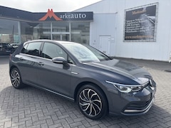 Volkswagen Golf - VIII 1.5 ACT Massage Carplay C Style